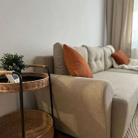 Central Apartment *